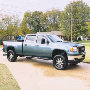 Meet your Posher, Bradley